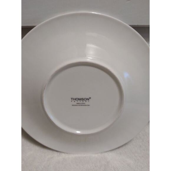 Thomson Pottery 8.25" Maison White stoneware salad plate only ruffle rim - Picture 2 of 3